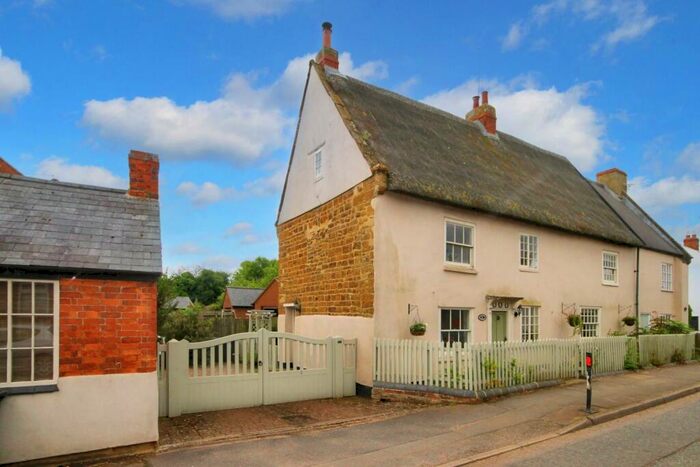 2 Bedroom Cottage For Sale In Main Street, Cold Ashby, Northampton, NN6