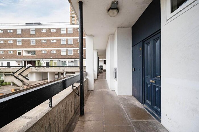 2 Bedroom Flat For Sale In Columbia Road, Columbia Road, London, E2