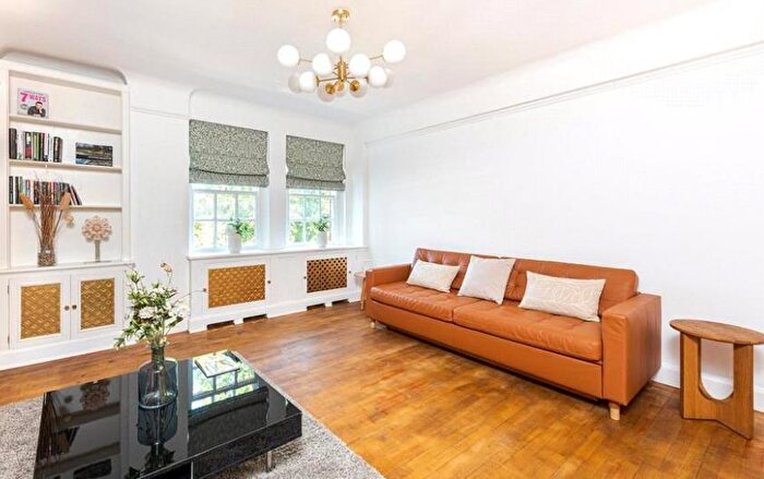 2 Bedroom Apartment To Rent In Baker Street, Marylebone, London, NW1
