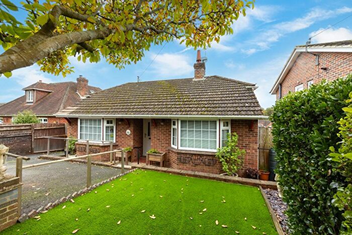 2 Bedroom Detached Bungalow For Sale In Lees Road, Brabourne Lees, Ashford, TN25