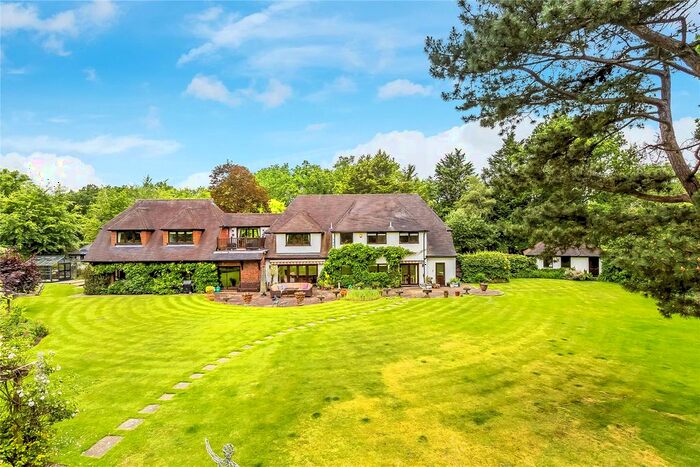 6 Bedroom Detached House For Sale In Worplesdon, Guildford, Surrey, GU3