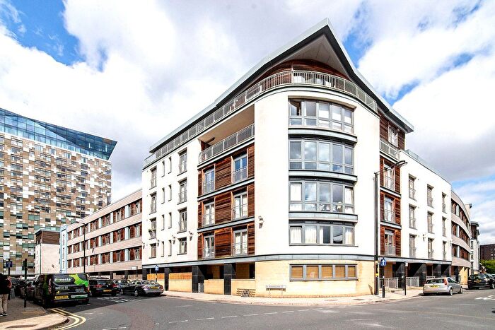1 Bedroom Flat To Rent In Postbox, Upper Marshall Street, Birmingham, B1