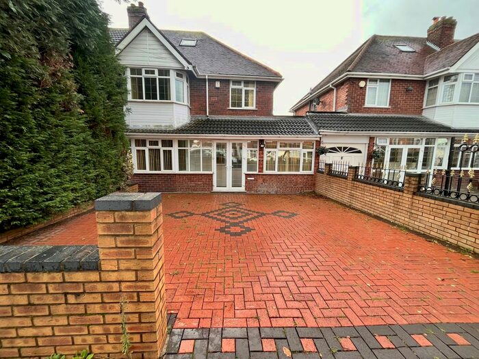 3 Bedroom Property To Rent In Madison Avenue, Hodge Hill, Birmingham, B36