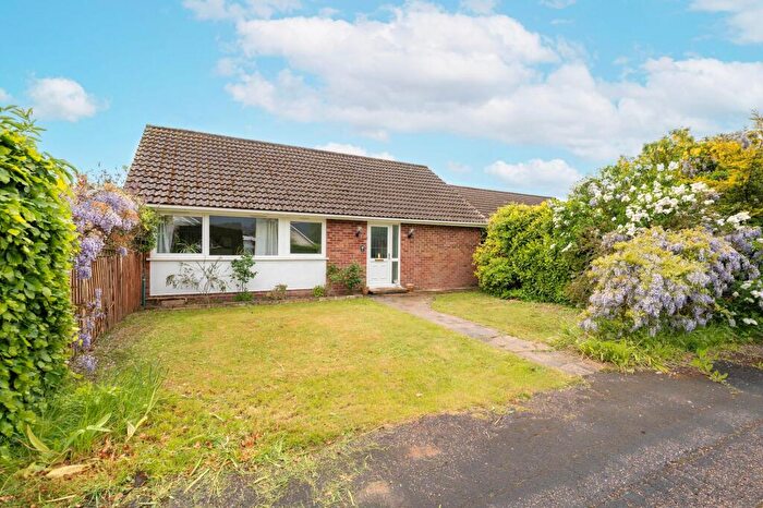 3 Bedroom Detached Bungalow For Sale In Skedge Way, Blofield, NR13
