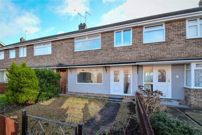 3 Bedroom Terraced House To Rent In Coverdale, Hull, East Yorkshire, HU7