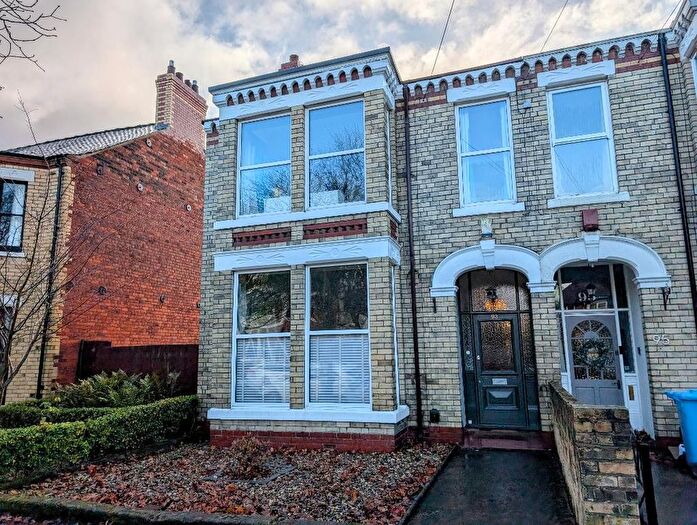 4 Bedroom End Terrace House For Sale In Victoria Avenue, Hull, HU5