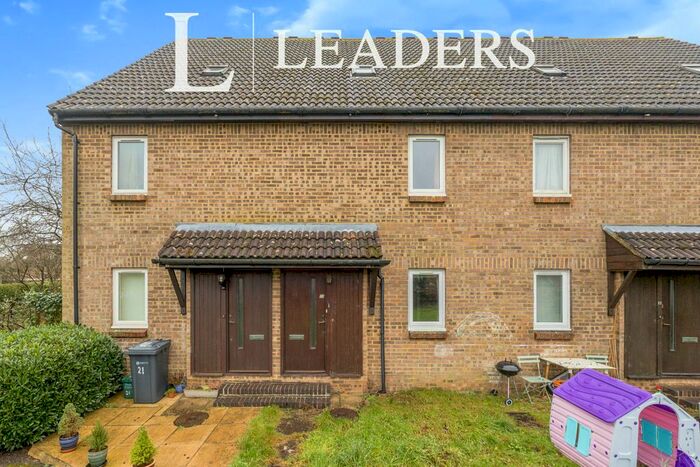 2 Bedroom Flat To Rent In Bradfield Close, Burpham, Guildford, GU4