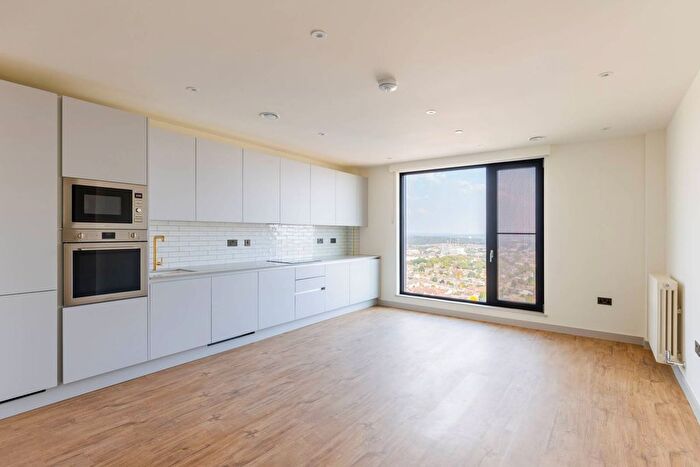 1 Bedroom Flat To Rent In The Eades, Selborne Road, Walthamstow, E17