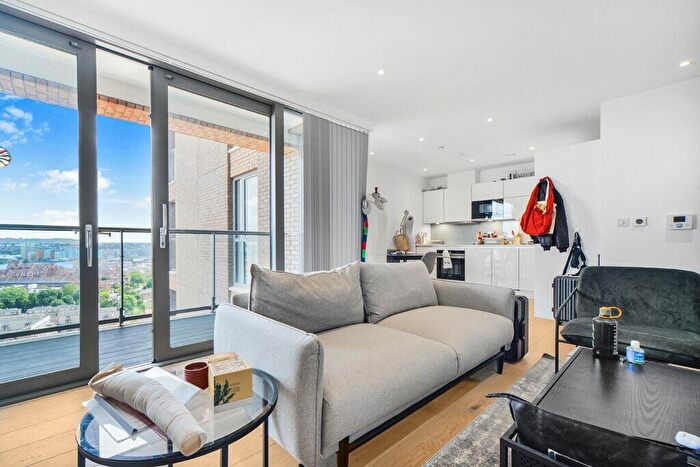 1 Bedroom Flat To Rent In Heritage Tower London, E14