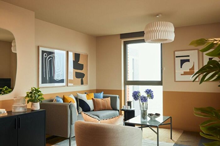 2 Bedroom Apartment To Rent In Soho Yard, Sheffield, S3