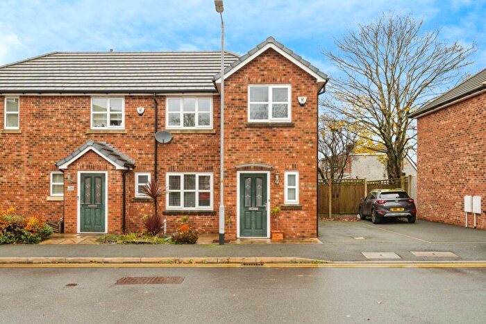 3 Bedroom Semi-Detached House For Sale In Nightingale Gardens, Blackrod, Bolton, Greater Manchester, BL6