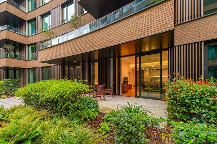 1 Bedroom Flat To Rent In Wood Crescent, London, W12