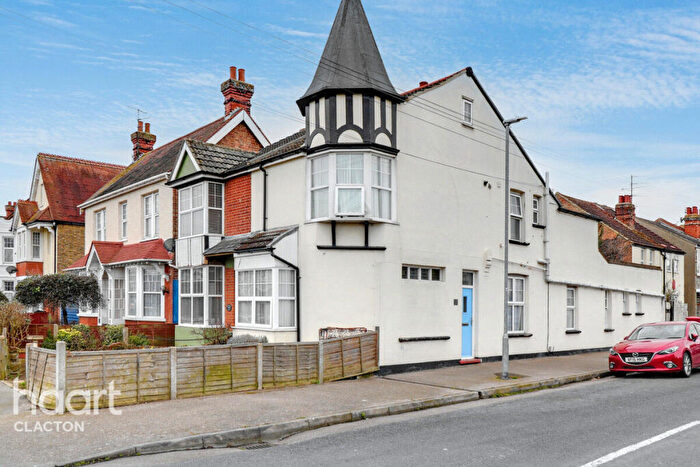 3 Bedroom Semi-Detached House For Sale In Vista Road, Clacton-On-Sea, CO15