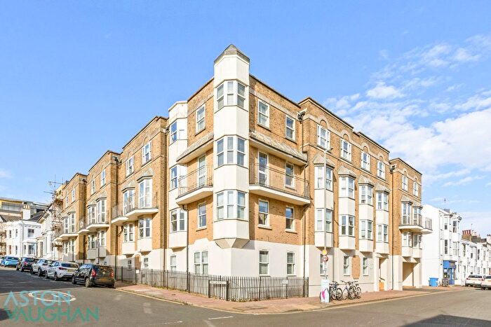 1 Bedroom Flat For Sale In Cavendish Court, St. Georges Road, Brighton, East Sussex, BN2