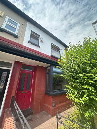 3 Bedroom Terraced House To Rent In Grosvenor Street, Stretford, M32