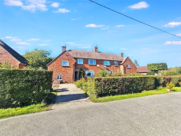 3 Bedroom Semi-Detached House For Sale In Woodcote Cottages, Graffham, Petworth, West Sussex, GU28