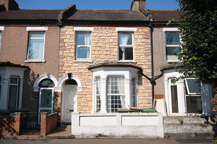 3 Bedroom Terraced House For Sale In Stratford, E15
