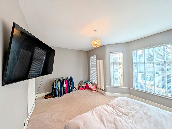 3 Bedroom End Of Terrace House For Sale In Easton Road, New Ferry, Wirral, CH62