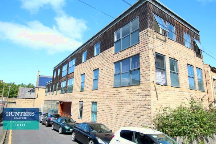 1 Bedroom Flat To Rent In Salem Street, Bradford, BD1