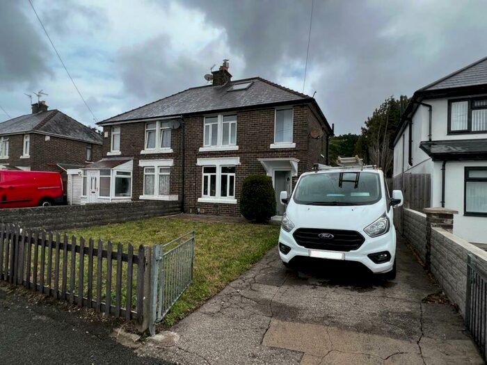 3 Bedroom House To Rent In St Andrews Road, Barry, Vale Of Glamorgan, CF62