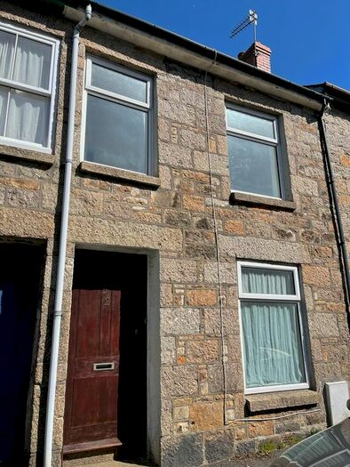 3 Bedroom Terraced House To Rent In Caldwells Road, Penzance, TR18