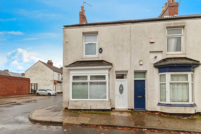3 Bedroom End Terrace House For Sale In Wylam Street, Middlesbrough, TS1