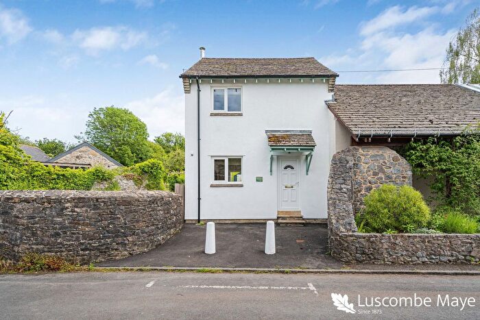 2 Bedroom Link Detached House For Sale In Radfords Orchard, Broadhempston, Totnes, TQ9