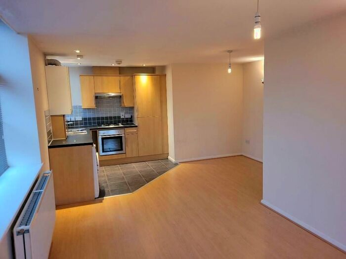 2 Bedroom Flat To Rent In Belle Vue, Leek, ST13