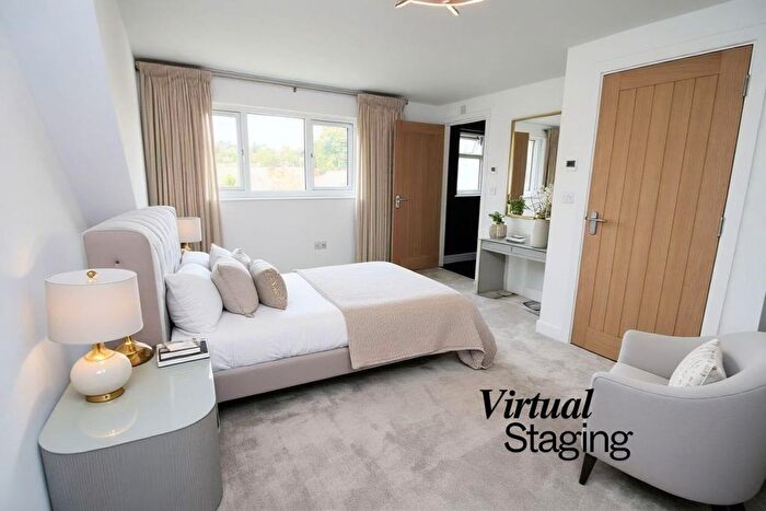 3 Bedroom End Terrace House For Sale In Cross Keys, Bearsted, ME14