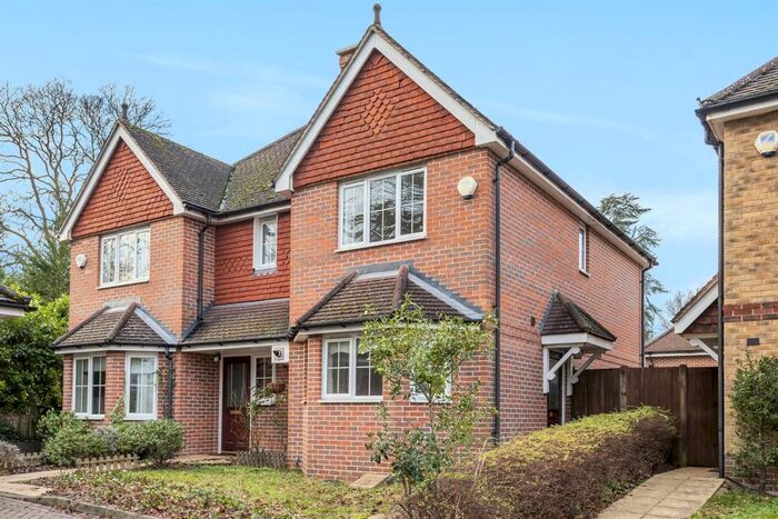 2 Bedroom Semi-Detached House To Rent In Smalley Close, Barkham Road, Wokingham, RG41