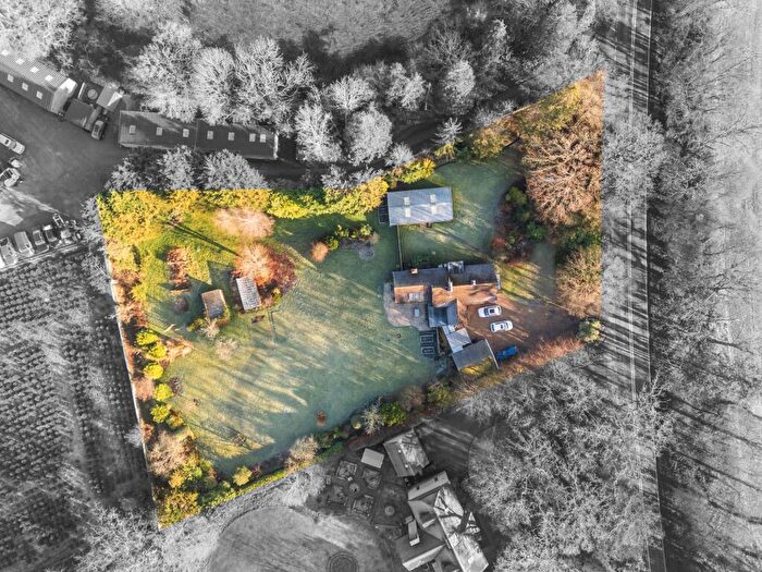 5 Bedroom Detached House For Sale In Five Oaks Road, Slinfold, RH13