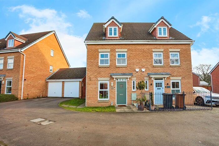 3 Bedroom Semi Detached House For Sale In Harvey Street, Melton Mowbray, LE13