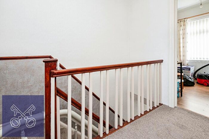 3 Bedroom End Of Terrace House For Sale In Sutton Road, Hull, East Yorkshire, HU6