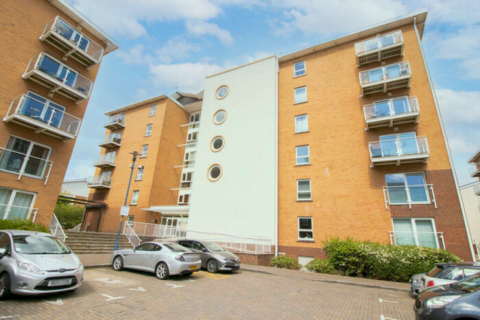 2 Bedroom Apartment To Rent In Munich House, Century Wharf, Cardiff, CF10