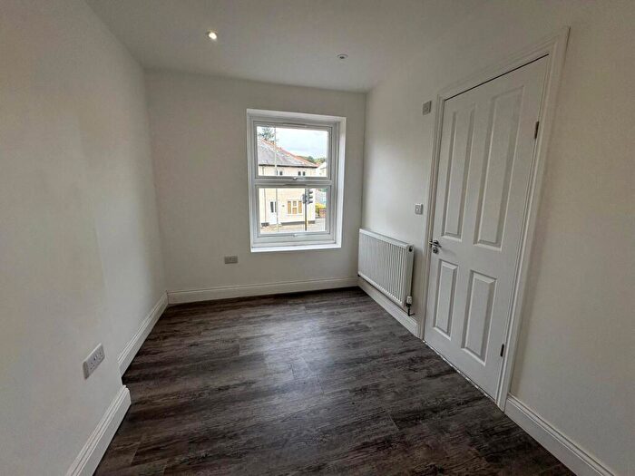 1 Bedroom Flat To Rent In Wellington Lane, Farnham, Surrey, GU9