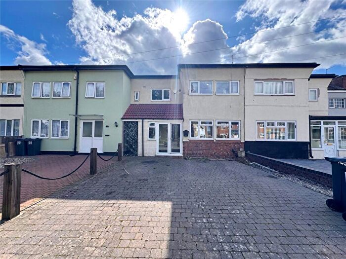 3 Bedroom Terraced House For Sale In Common Lane, West Midlands, B26