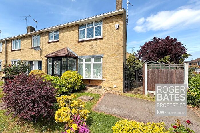 3 Bedroom End Of Terrace House For Sale In Waldegrave, Kingswood, Basildon, SS16