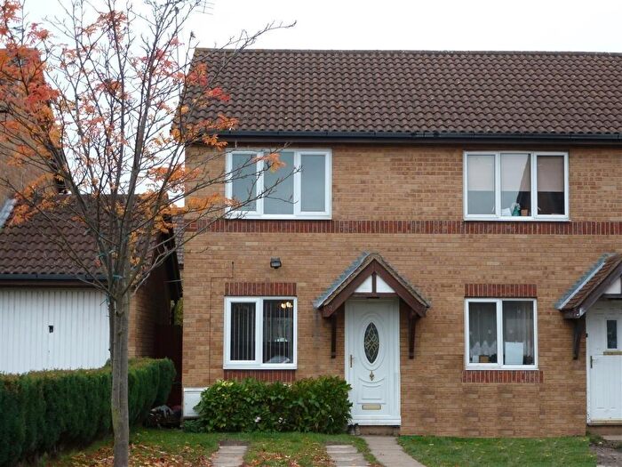 2 Bedroom End Of Terrace House To Rent In Prins Avenue, Wisbech, PE13
