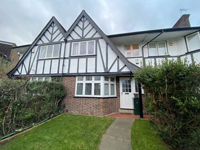 4 Bedroom Terraced House To Rent In Princes Gardens, London, W3