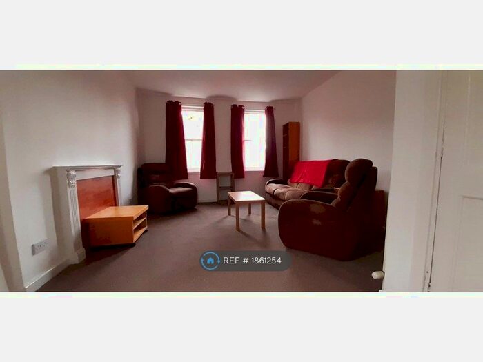 2 Bedroom Flat To Rent In Whitson Road, Edinburgh, EH11
