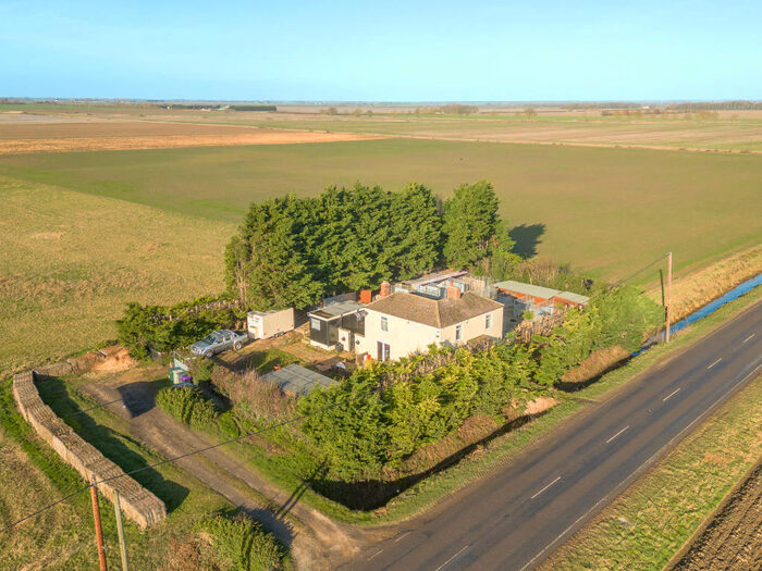 3 Bedroom Detached House For Sale In Carrington Road, Frithville, PE22