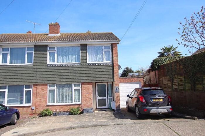 3 Bedroom Semi-Detached House For Sale In Shrubland Court, Clacton On Sea, CO15