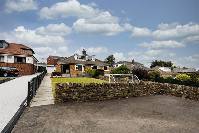 3 Bedroom Semi-Detached Bungalow For Sale In Woodhouse Lane, Brighouse, HD6