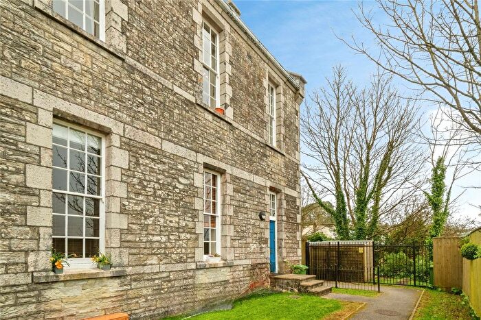 2 Bedroom End Terrace House For Sale In Royffe Way, Cornwall, PL31