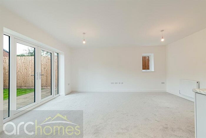 2 Bedroom Semi-Detached Bungalow For Sale In Samuel Close, Atherton, Manchester, M46