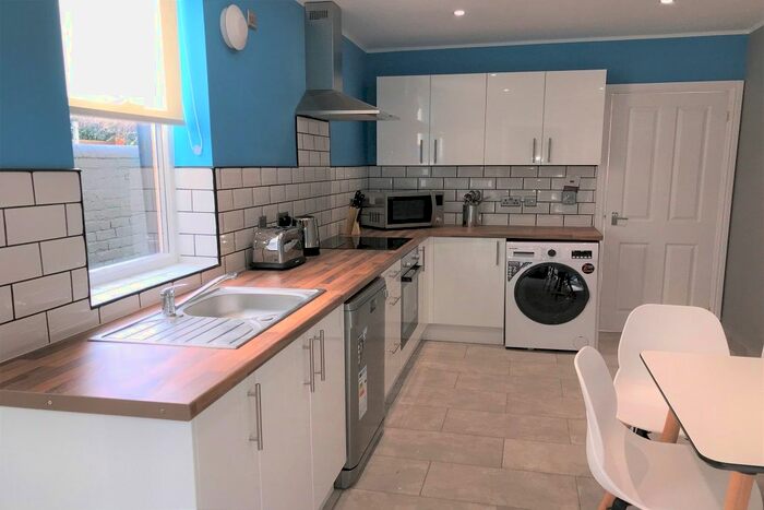 1 Bedroom Terraced House To Rent In Burns Street, Mansfield, Nottinghamshire, NG18