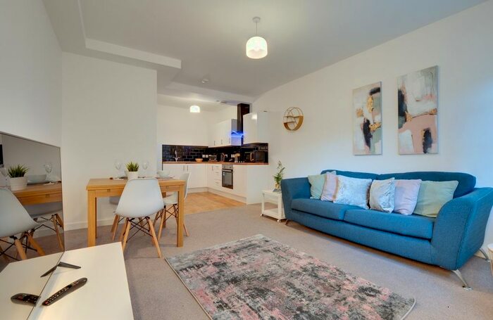 1 Bedroom Flat To Rent In Waterloo Street, Newcastle Upon Tyne, NE1