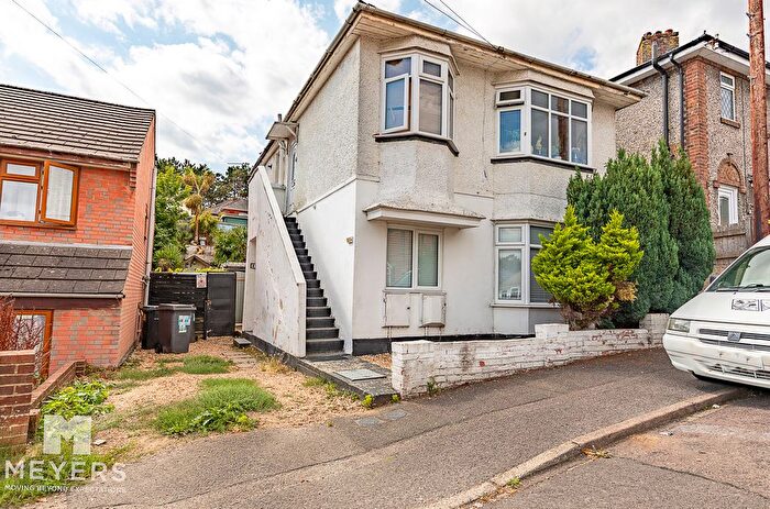 2 Bedroom Flat For Sale In Portland Road, Bournemouth, BH9