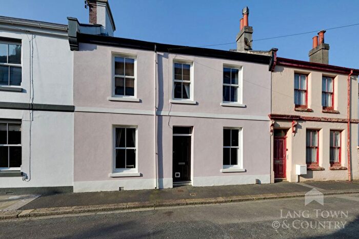 3 Bedroom Terraced House For Sale In Dixon Place, Stoke, Plymouth, PL2