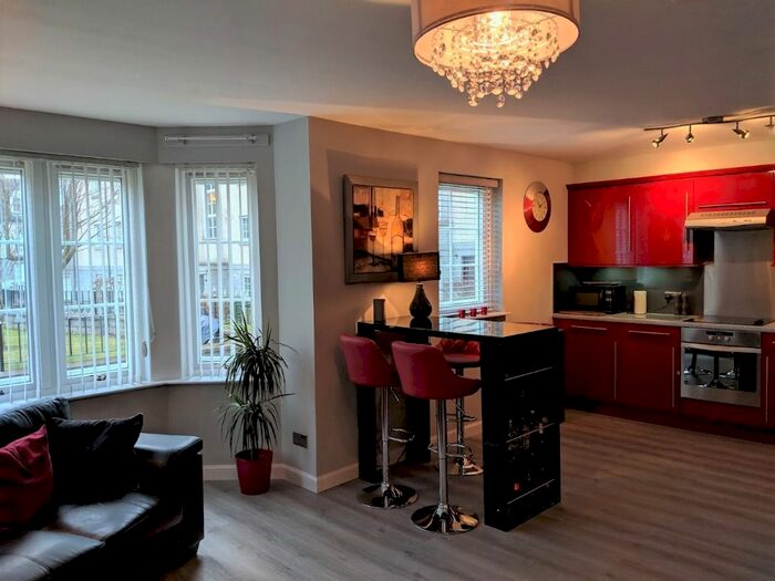 2 Bedroom Flat To Rent In Fonthill Avenue, Ferryhill, Aberdeen, AB11